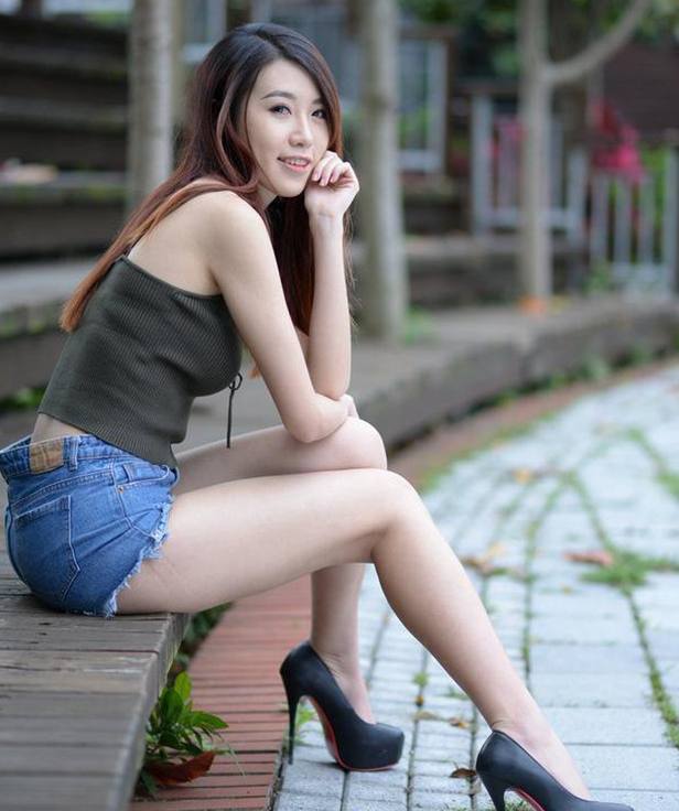 秘密的欢爱幻想无码